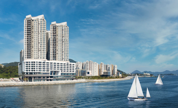 The Yeosu Belle Mer resort hotel offers oceanfront relaxation.