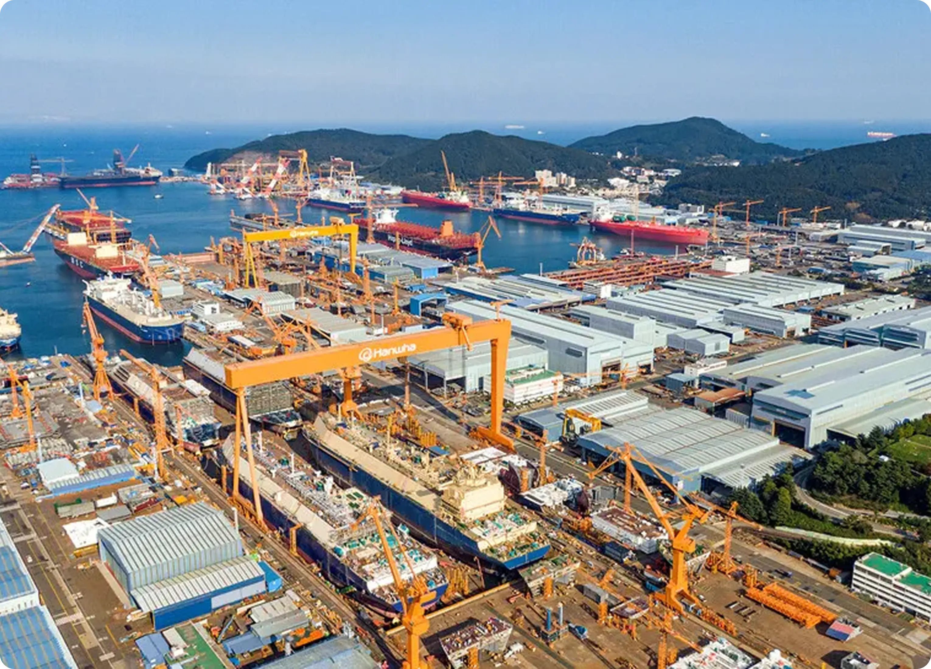 Hanwha combines advanced shipbuilding and shipyard capabilities to support global maritime and energy infrastructure.