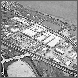 Hanwha established Korea Hwasung Industrial Co.,Ltd (currently Hanwha Chemical and Hanwha Advanced Materials), 1965