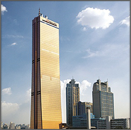Hanwha 63 City, commonly known as the 63 Building, one of Seoul’s best-known landmarks