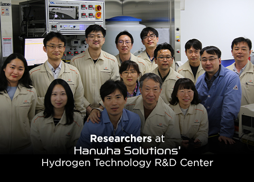 Researchers at Hanwha Solutions' Hydrogen Technology R&D Center work to unlock new renewable energy sources