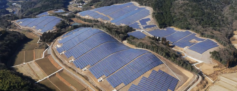 24 MW Hanwha Solar Power Kitsuki PV power plant in Kitsuki, Oita prefecture in south-western Japan can generate enough to power more than 7,000 local households