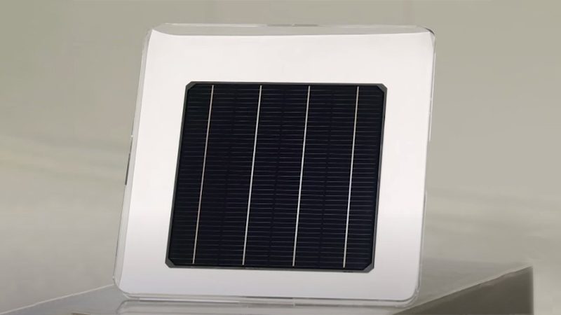 A prototype of the perovskite-silicon tandem cell currently being developed by Hanwha Qcells
