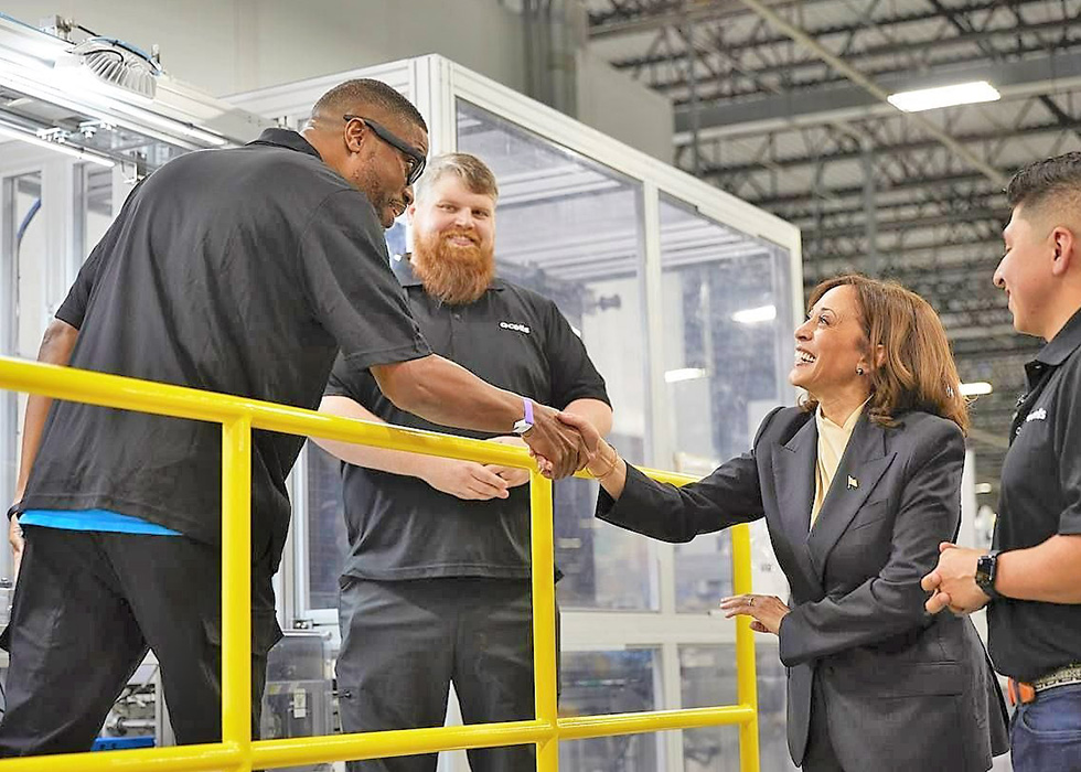 Summit Ridge Energy and Hanwha Qcells Announce Largest Community Solar Partnership in the U.S.