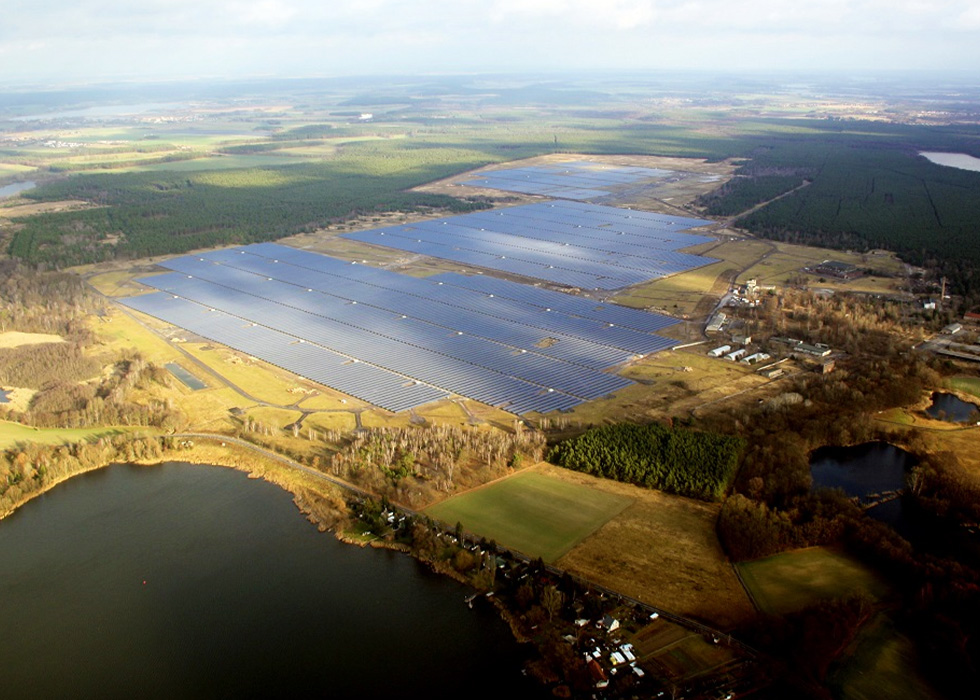 The Solar Solution to Rising Gas Prices: How Hanwha’s Downstream Solar Business is Building Energy Securityand Bringing Value to Consumers