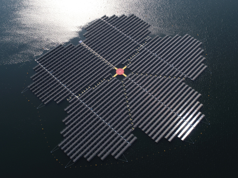 Hanwha Solutions Insight Division operates floating solar power plants.