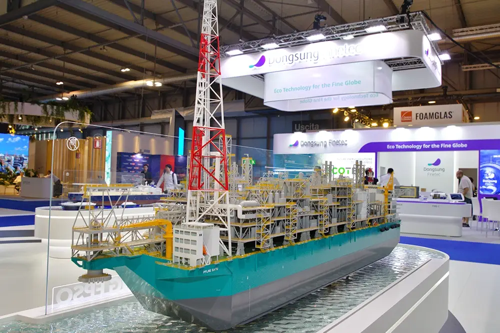 Hanwha Ocean’s LNG FPSO model showcased at Gastech 2025.