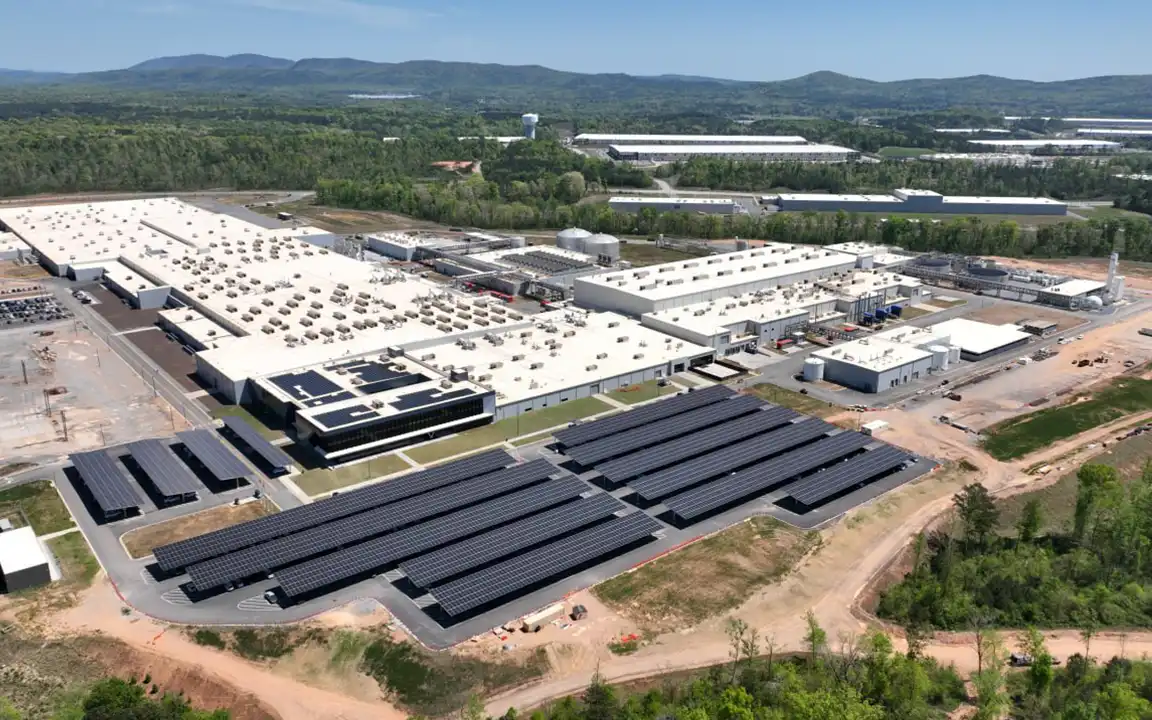 Qcells vertically integrated solar manufacturing facility in Cartersville, Georgia 